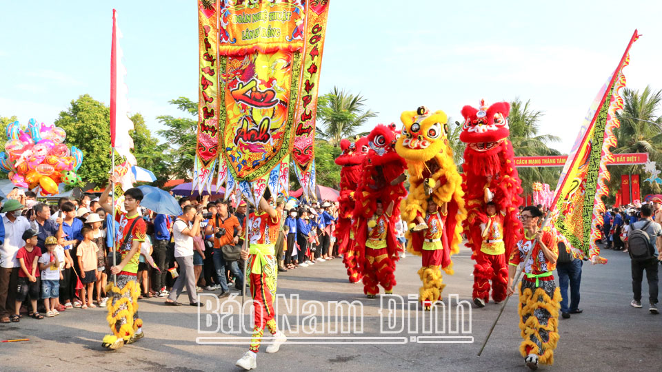 Bảo tồn đa dạng các loại hìnhnghệ thuật dân gian truyền thống