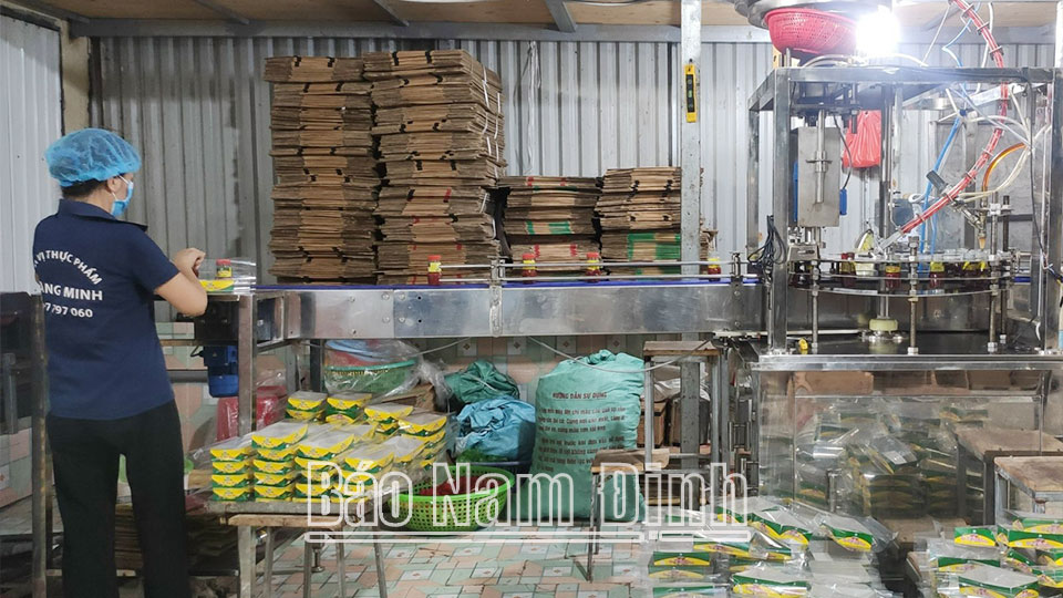 Nông dân Ý Yên đẩy mạnh phong tràothi đua sản xuất, kinh doanh giỏi