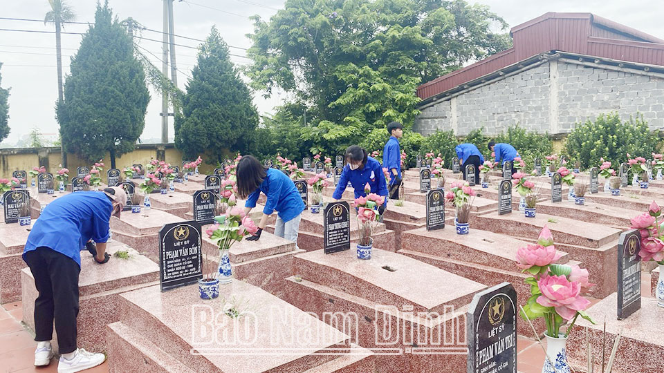 Tuổi trẻ Nam Hùng chung sức xây dựng quê hương