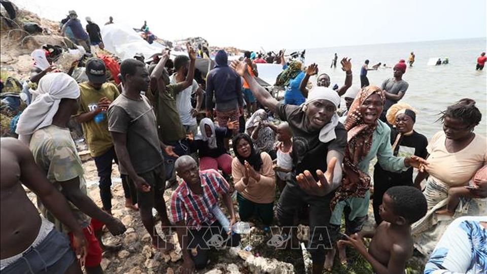 Liên hợp quốc quan ngại về việc Tunisia trục xuất người di cư