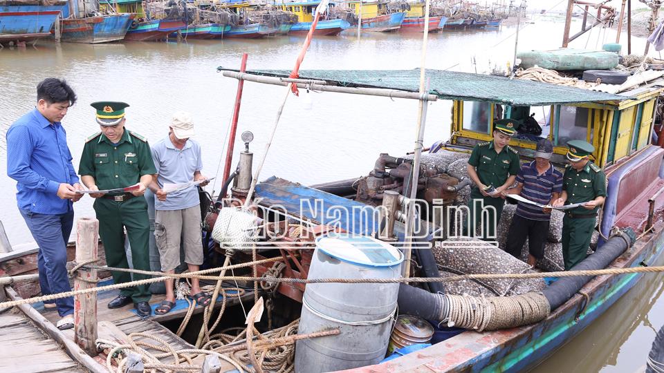 Tác phẩm tham dự giải báo chí Búa Liềm vàng lần thứ VIII-2023: Khi đảng viên mang quân hàm xanh “ba cùng” với dân - Kỳ III: Xây dựng “lũy thép” vững chắc