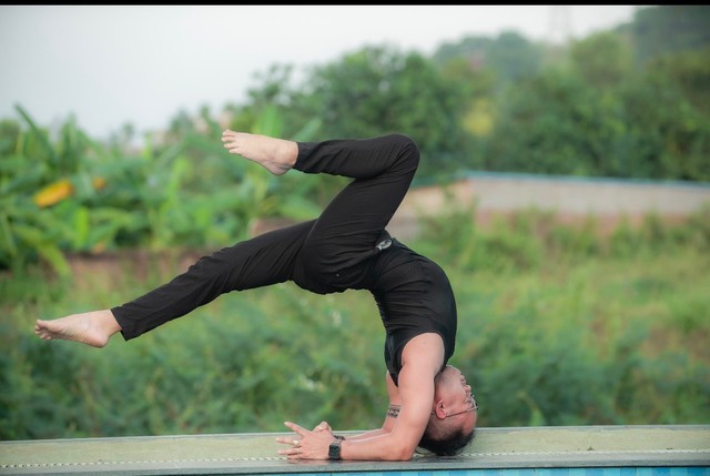 Các bài tập hạn chế đau lưng cho dân văn phòng