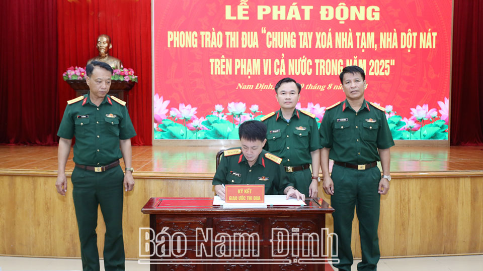 Bộ CHQS tỉnh phát động phong trào thi đua chung tay xóa nhà tạm,nhà dột nát