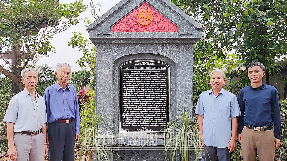 Chuyện về những tấm văn bia ở Vụ Bản