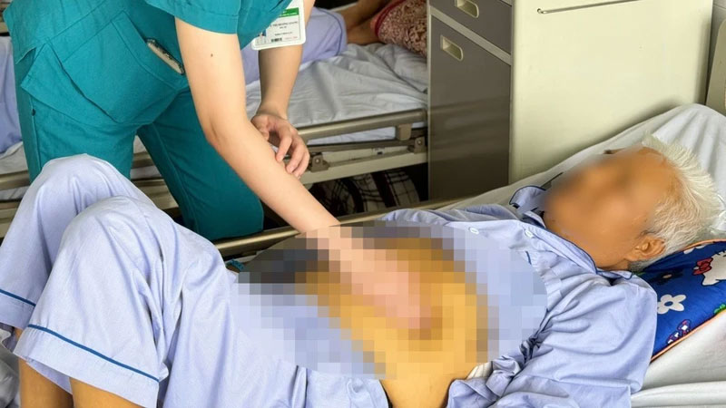 Sức khỏe và Đời sống: Phá hủy lá gan nghiêm trọngvì uống thuốc sai cách