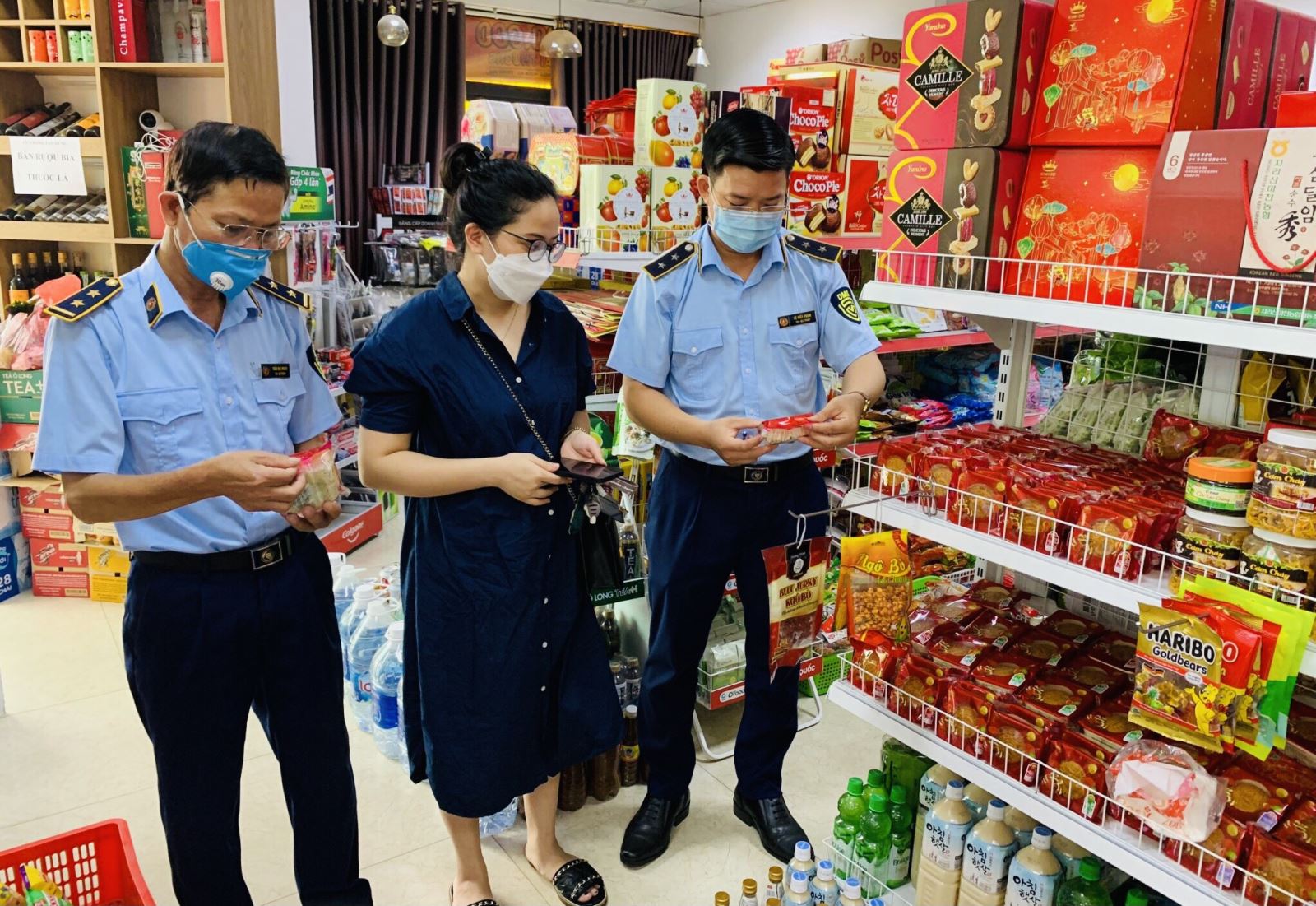 Đồng loạt triển khai kiểm tra về an toàn thực phẩm dịp Tết Trung thu