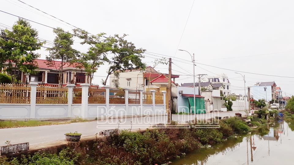 Đổi thay trên quê hương Liên Minh anh hùng