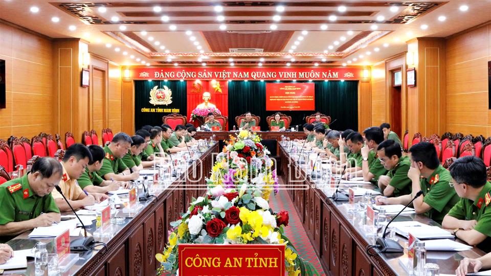 Kiên trì, kiên quyết chống luận điệu xuyên tạc về con đường đi lên CNXH ở Việt Nam