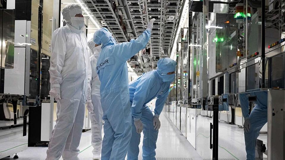 EU đầu tư mạnh cho ngành công nghiệp bán dẫn