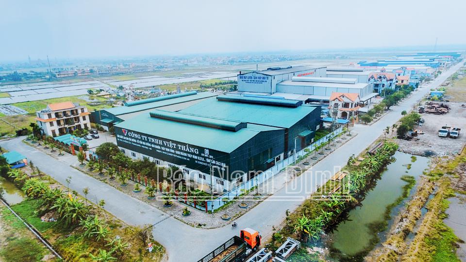 Tác phẩm tham dự giải báo chí búa liềm vàng lần thứ VIII-2023: Nam Trực khởi sắc sau nửa nhiệm kỳ Đại hội - Kỳ II: Đưa Nam Trực trở thành huyện phát triển toàn diện