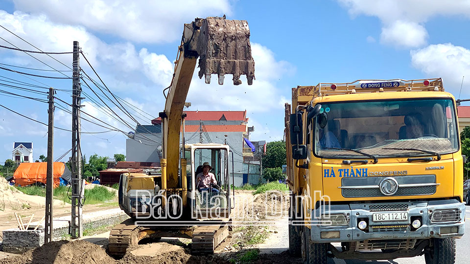 Quyết liệt thực hiện giải phóng mặt bằngphục vụ các công trình trọng điểm