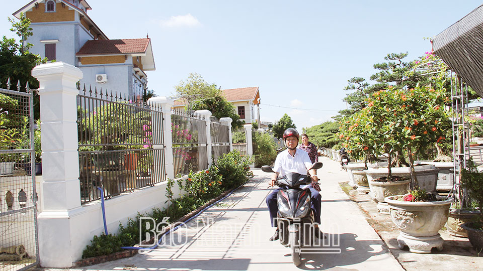 Tác phẩm tham dự giải báo chí Búa Liềm vàng lần thứ VIII-2023: Cầu nối giúp“Đảng gần dân, dân tin Đảng”