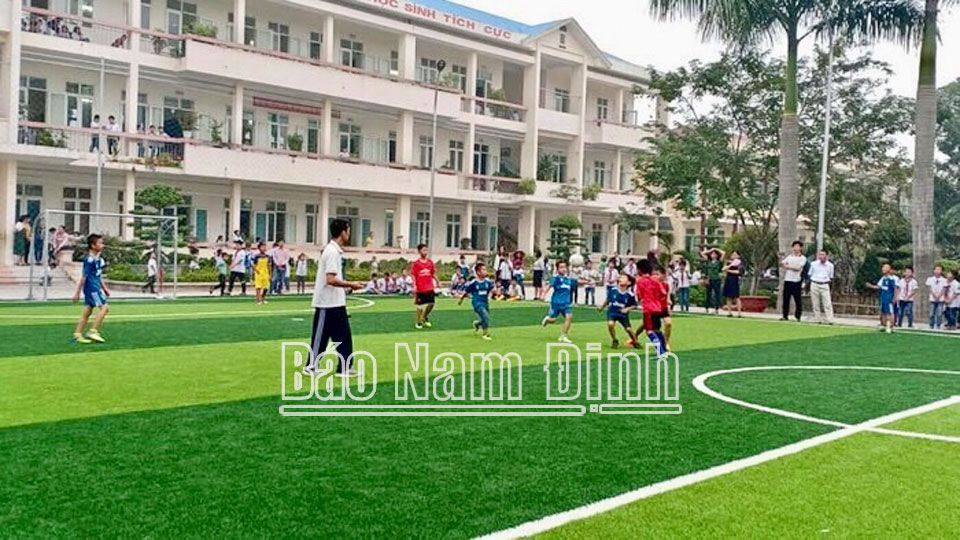 Chuẩn hóa cơ sở vật chất trường học đáp ứng yêu cầu đổi mới giáo dục