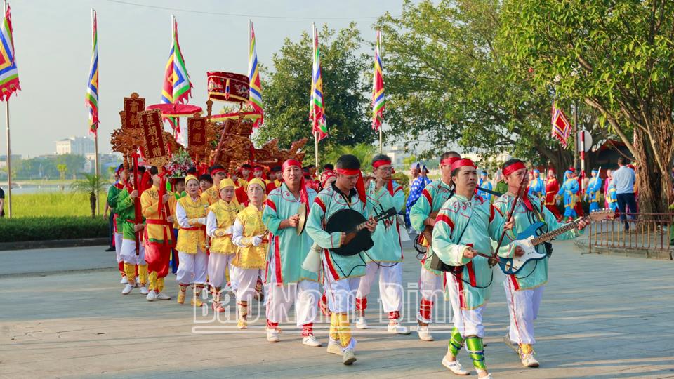 Tác phẩm tham dự giải báo chí Búa Liềm vàng lần thứ IX-2024: Xây dựng văn hóa Nam Định đáp ứng yêu cầu phát triển bền vững (kỳ 1)