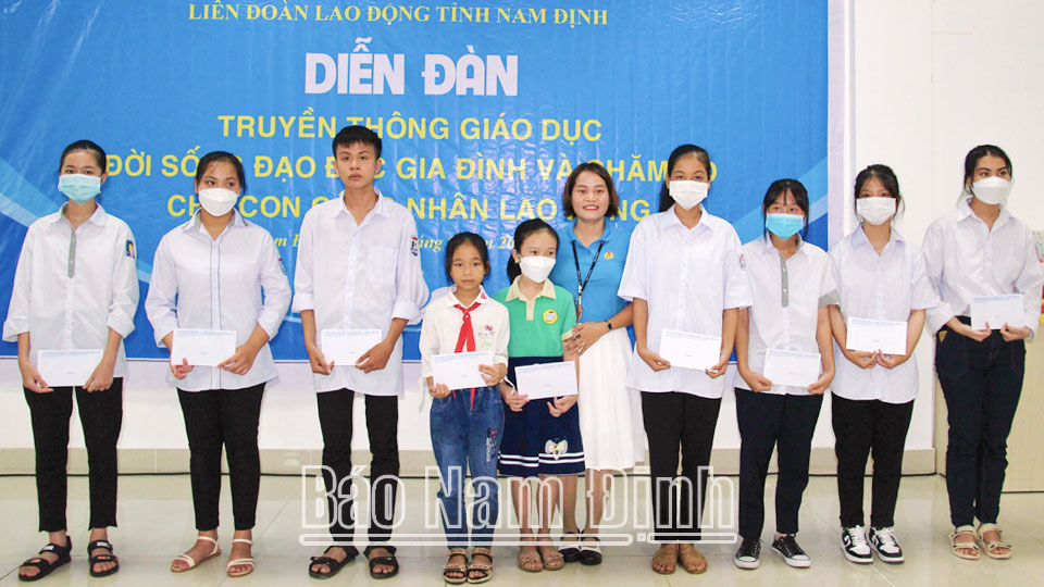 Quan tâm chăm locon đoàn viên, công nhân lao động