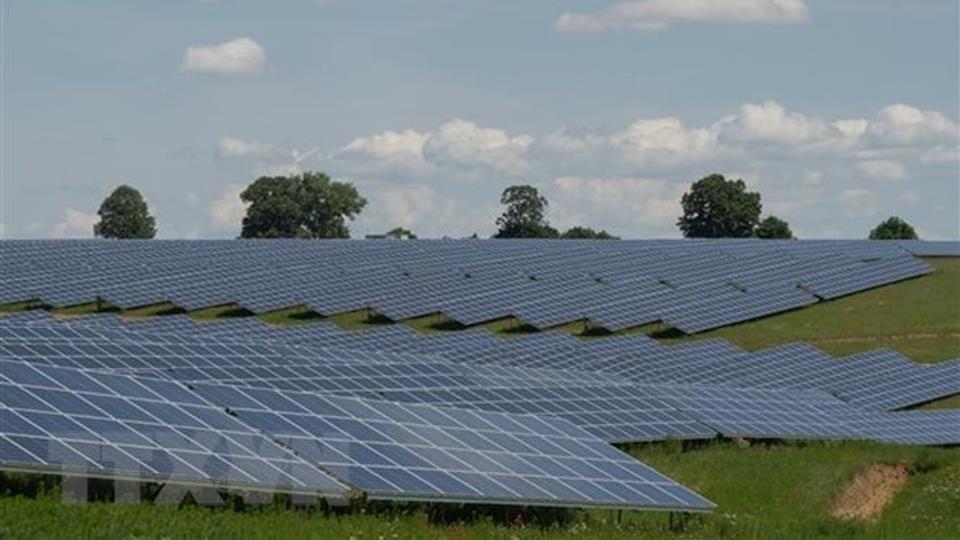 Australia phê duyệt dự án dự trữ năng lượng tái tạo lớn kỷ lục