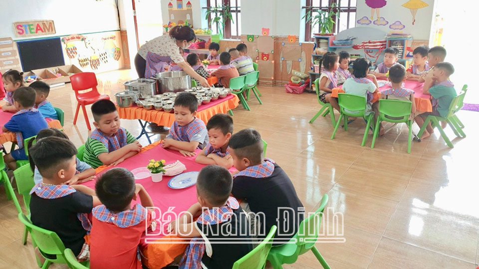 Trường Mầm non Nghĩa Sơnnâng cao chất lượng chăm sóc, giáo dục trẻ