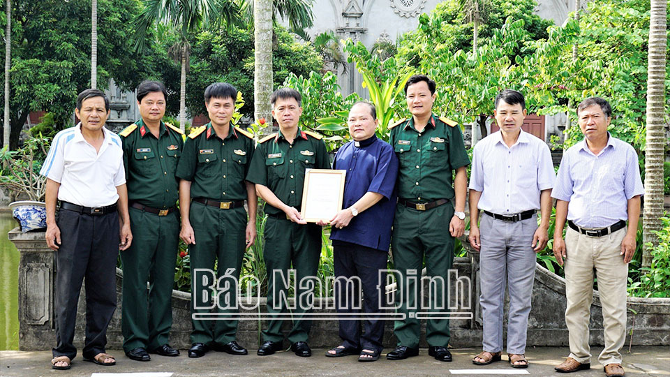 Tác phẩm tham dự giải báo chí Búa Liềm vàng lần thứ VIIi-2023: Đồng bào Công giáo Nam Định tin yêu, gắn bó với “Bộ đội Cụ Hồ”