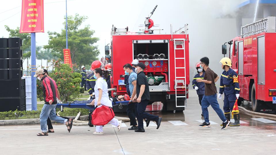 Tác phẩm tham dự giải báo chí Búa Liềm vàng lần thứ IX-2024: Xây dựng lực lượng Cảnh sát phòng cháy, chữa cháy và cứu nạn, cứu hộ Nam Định ngày càng tinh nhuệ, hiện đại