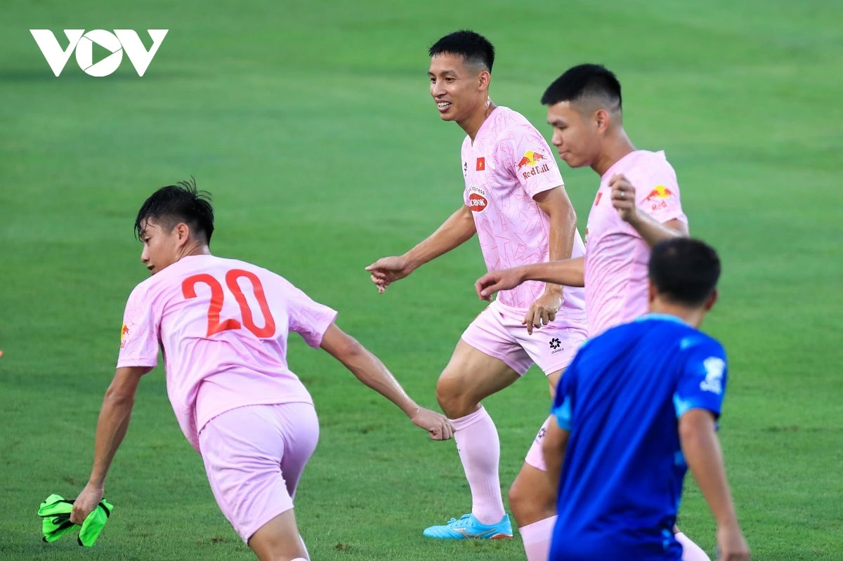 ĐT Việt Nam chính thức hội quân, lịch tập ''khắc nghiệt''