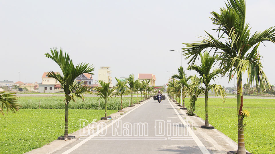 Tác phẩm tham dự giải báo chí Búa Liềm vàng lần thứ IX-2024: Nối dài những con đường“ý Đảng - lòng dân”