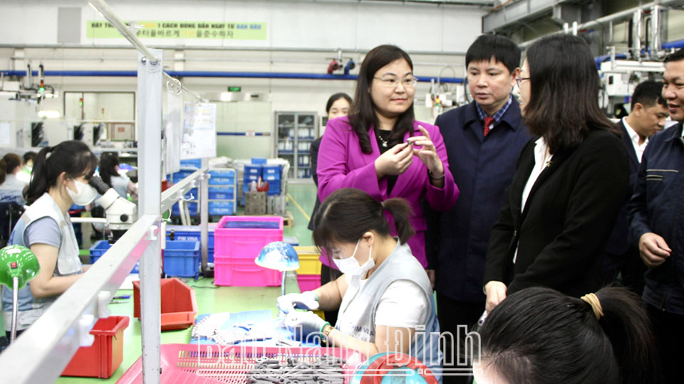 Tác phẩm dự thi Giải Búa liềm vàng lần thứ IX - năm 2024: Bứt phá thu hút đầu tư tại Nam Định: "Quả ngọt" từ nghị quyết đúng và trúng (Kỳ V)