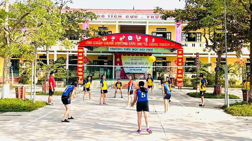 Giao lưu thể thao chào mừng Kỷ niệm 40 năm Ngày Nhà giáo Việt Nam