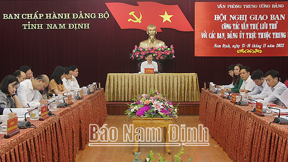 Hội nghị giao ban công tác văn thư, lưu trữ với các Ban Đảng, Đảng ủy trực thuộc Trung ương