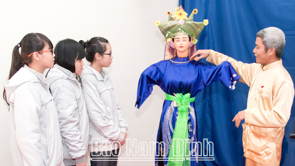 Bảo tồn và phát huy giá trị các hiện vật lịch sử