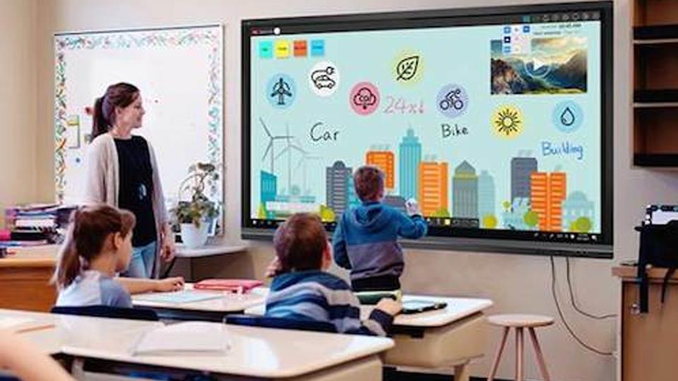 Thúc đẩy ứng dụng công nghệ trong giáo dục