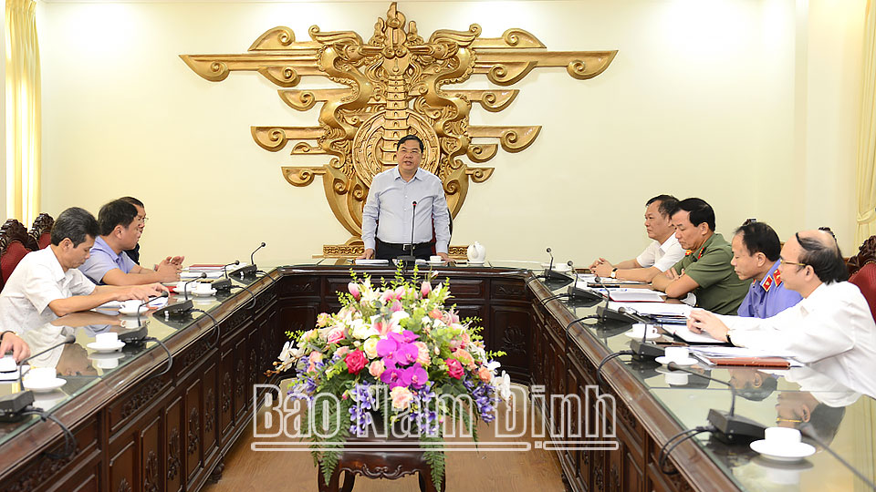 Quyết tâm, quyết liệt, thận trọng trong xử lý các vụ việc, vụ án tham nhũng, tiêu cực của tỉnh