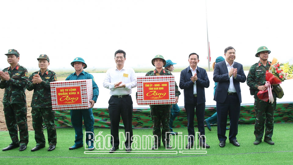 Bế mạc Cuộc diễn tập Chỉ huy cơ quan 1 bên, 2 cấp trên bản đồ và ngoài thực địa năm 2023