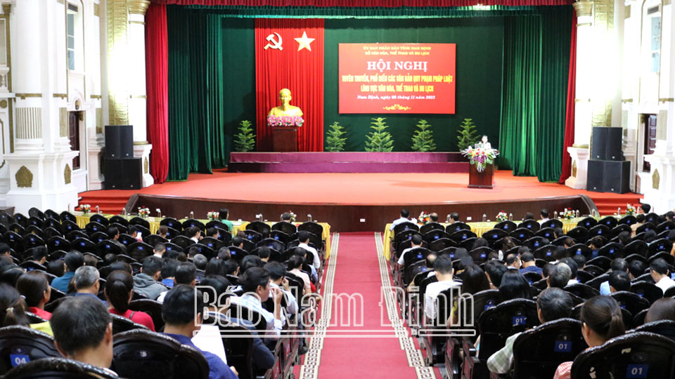 Phổ biến các văn bản quy phạm pháp luật lĩnh vực văn hoá, thể thao và du lịch