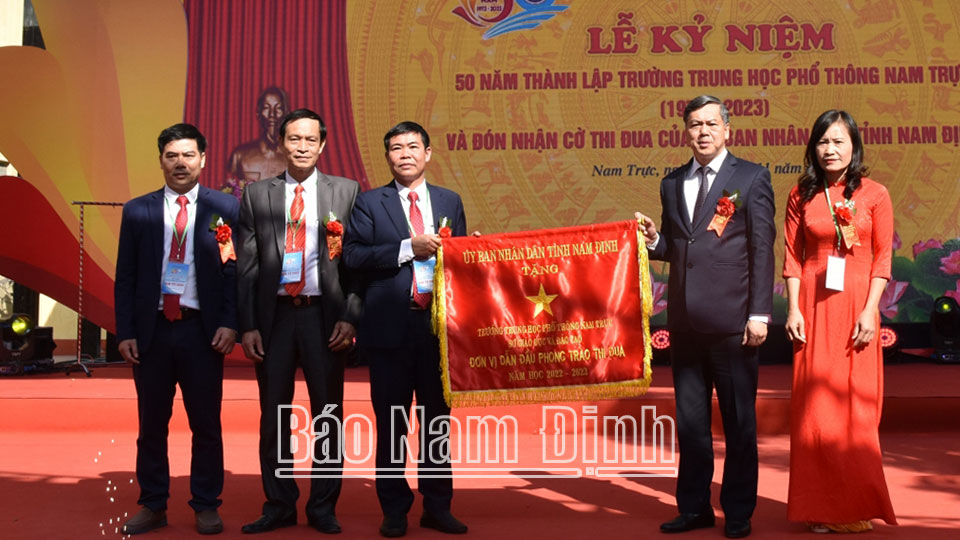 Trường THPT Nam Trực kỷ niệm 50 năm thành lập