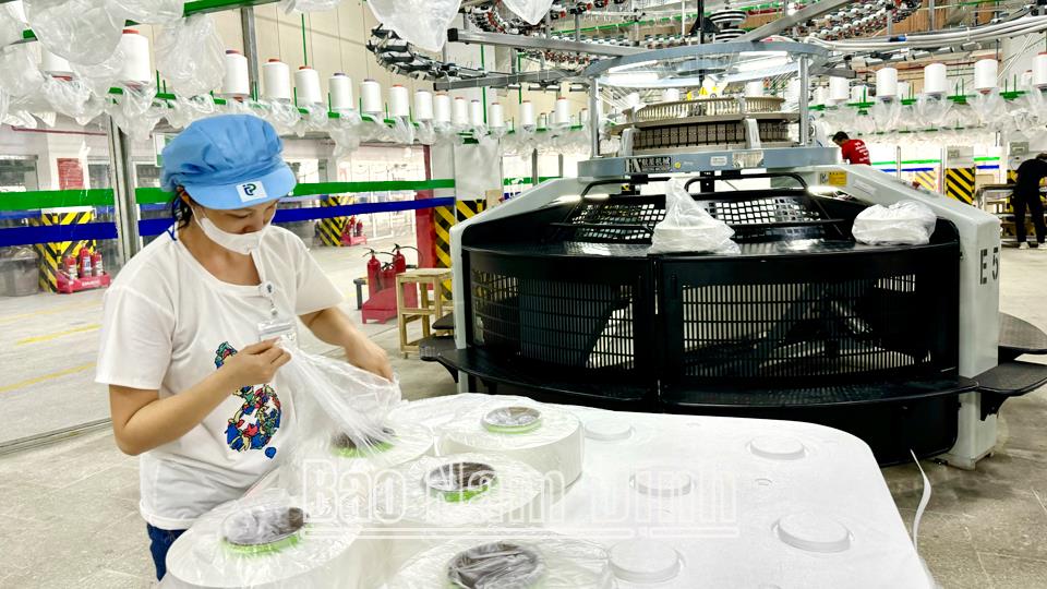 Nghĩa Hưng bứt phá thành trung tâm kinh tế mớinhờ đầu tư hạ tầng hiện đại