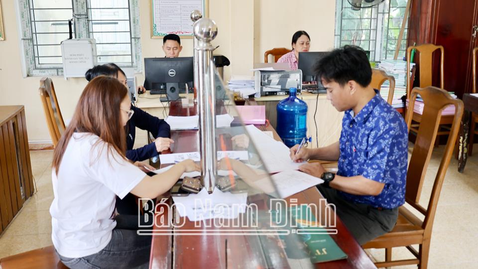 Xã Tân Minh nhanh chóng ổn định hoạt động hiệu quả sau sáp nhập