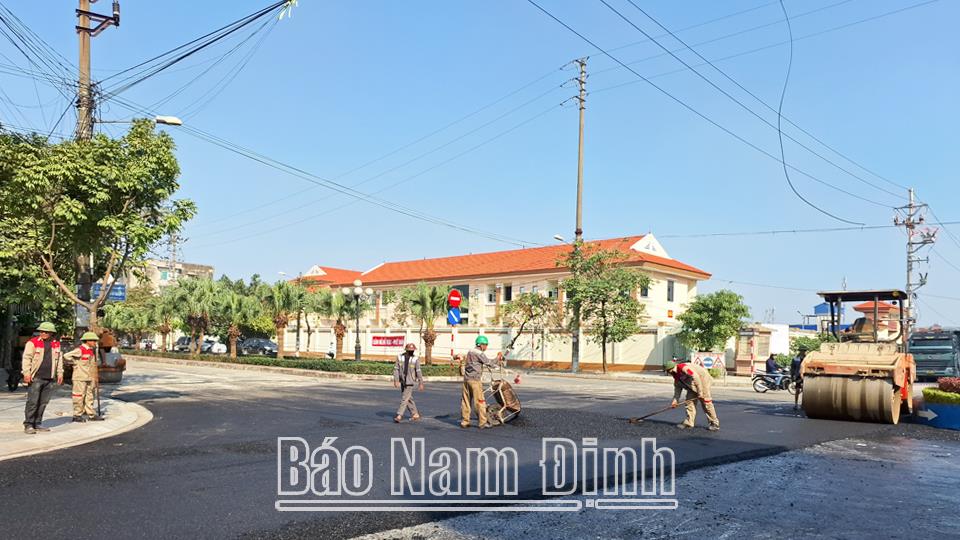 Tiếp tục các giải pháp quyết liệt kéo giảm tai nạn giao thông đường bộ