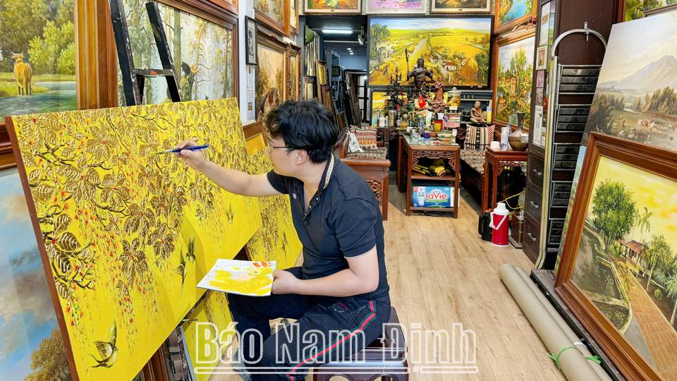 Lập nghiệp thành công với niềm đam mê hội hoạ