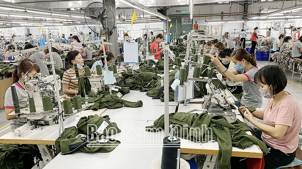 Doanh nghiệp dệt may, da giàynỗ lực vượt khó, tiếp cận thị trường mới