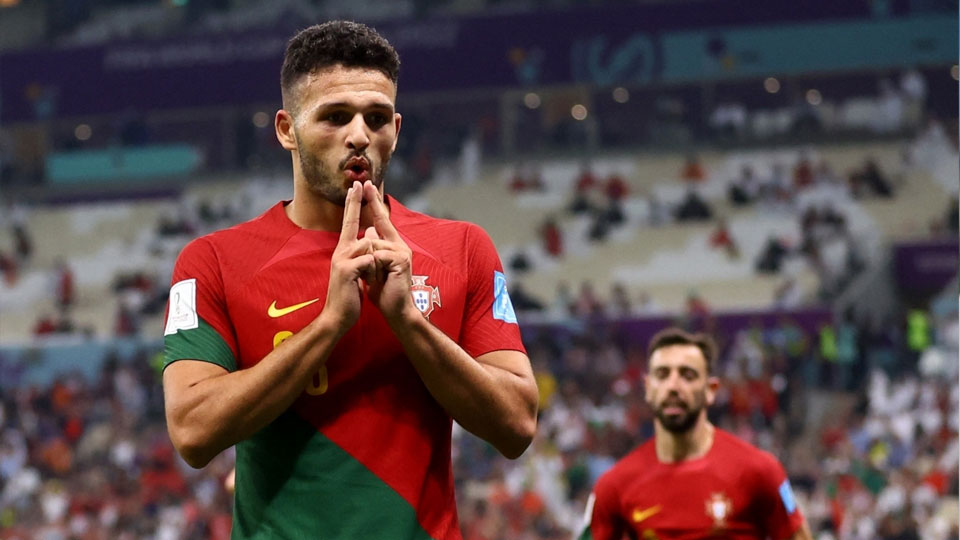 “Người hùng” Goncalo Ramos sánh ngang huyền thoại Miroslav Klose