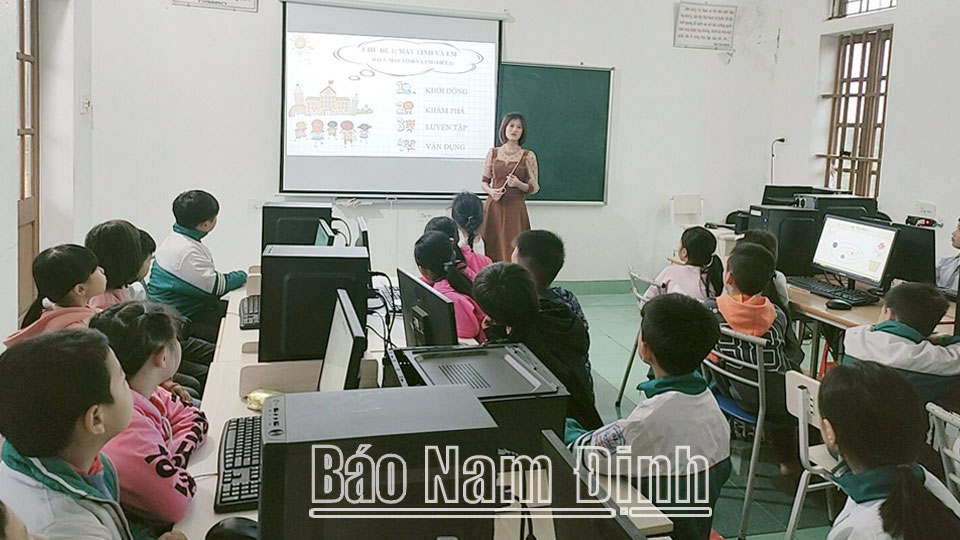 Gặp các chuyên gia giáo dục sáng tạo Microsoft