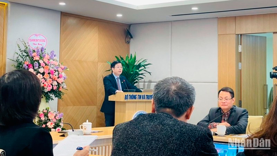 Ngăn chặn tình trạng “báo hóa” trang thông tin điện tử tổng hợp, mạng xã hội