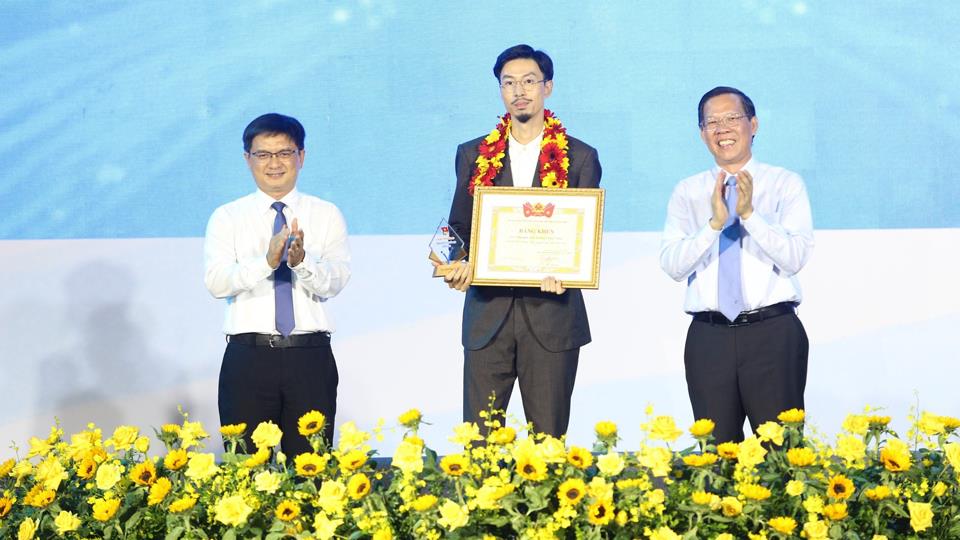 20 tập thể, cá nhân được trao giải thưởng Tình nguyện quốc gia năm 2023