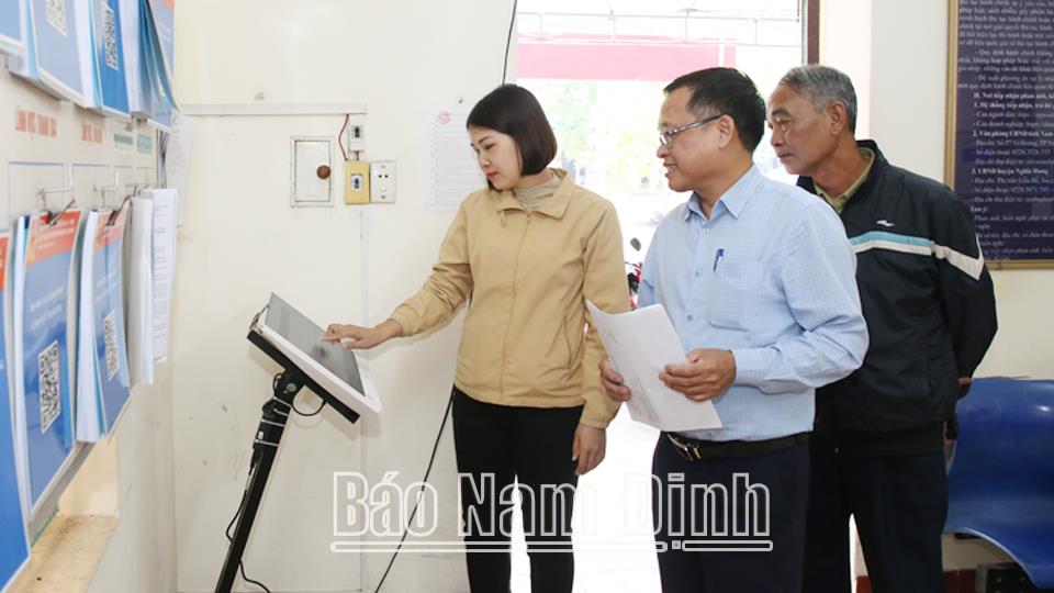 Tháo gỡ khó khăn để thúc đẩy chuyển đổi số cấp huyện