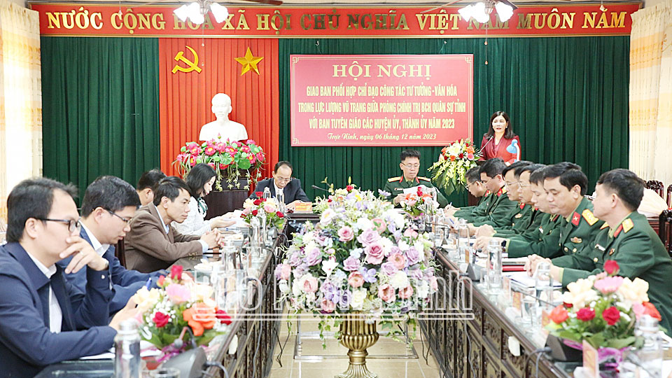 Tiếp tục phối hợp chỉ đạo công tác tư tưởng - văn hóa trong lực lượng vũ trang tỉnh