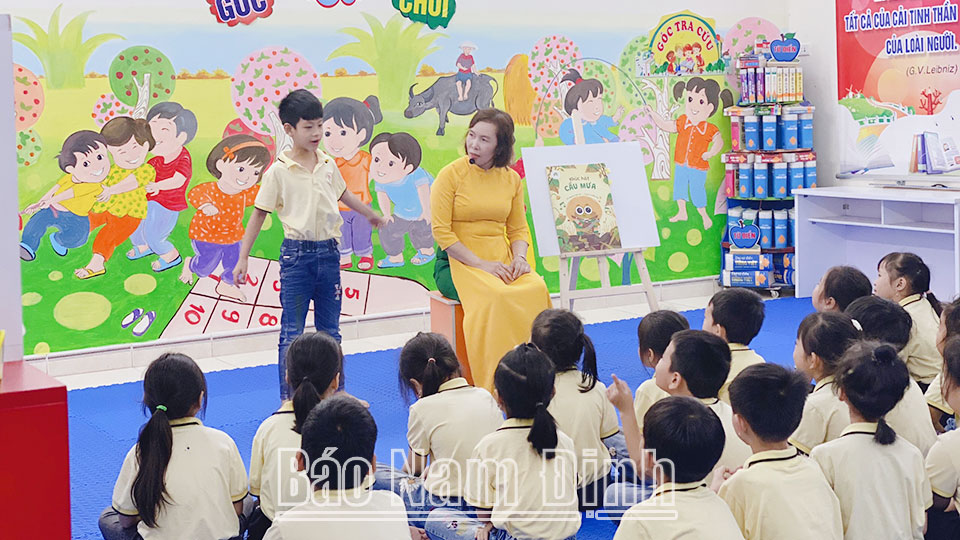 Trong phong trào thi đua “Đổi mới, sáng tạo trong quản lý, giảng dạy và học tập”