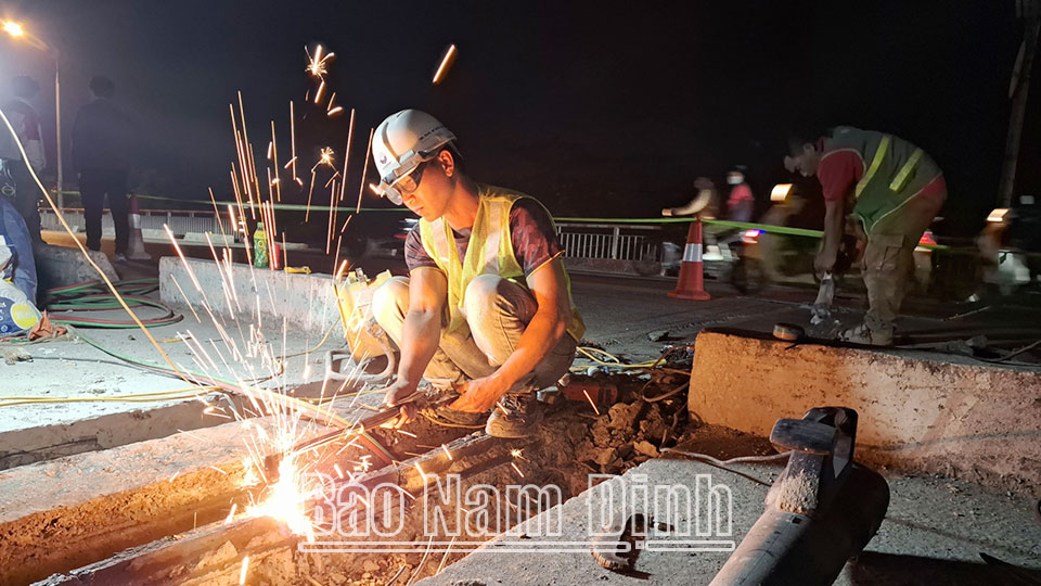 Chủ động khắc phụcnhững bất cập về hạ tầng giao thông