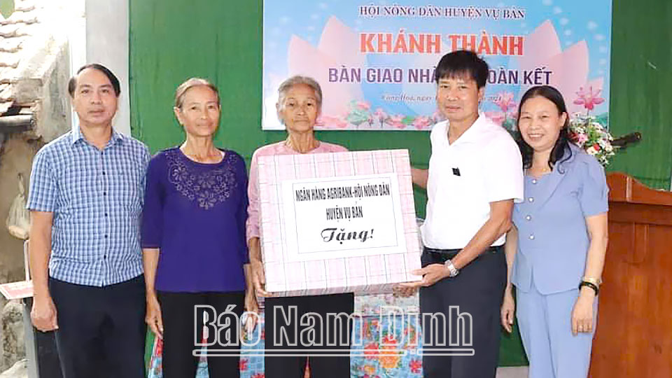 Mặt trận Tổ quốc Vụ Bản vận động nhân dânxây dựng nông thôn mới nâng cao, kiểu mẫu