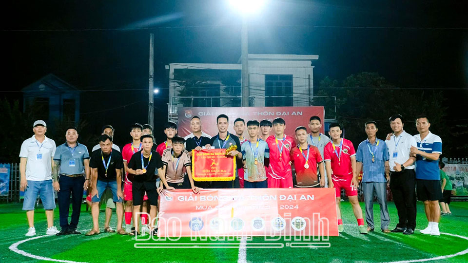 Xây dựng đời sống văn hoá cơ sởở Nam Thắng