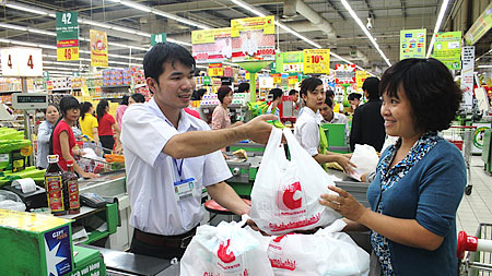 Nỗ lực đẩy mạnh xu hướng "tiêu dùng xanh"